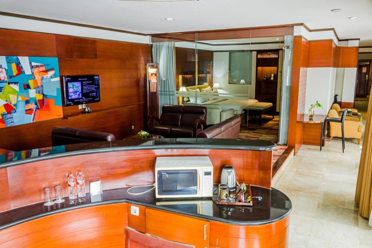 Hotel Savoy Homann Bandung Exterior foto