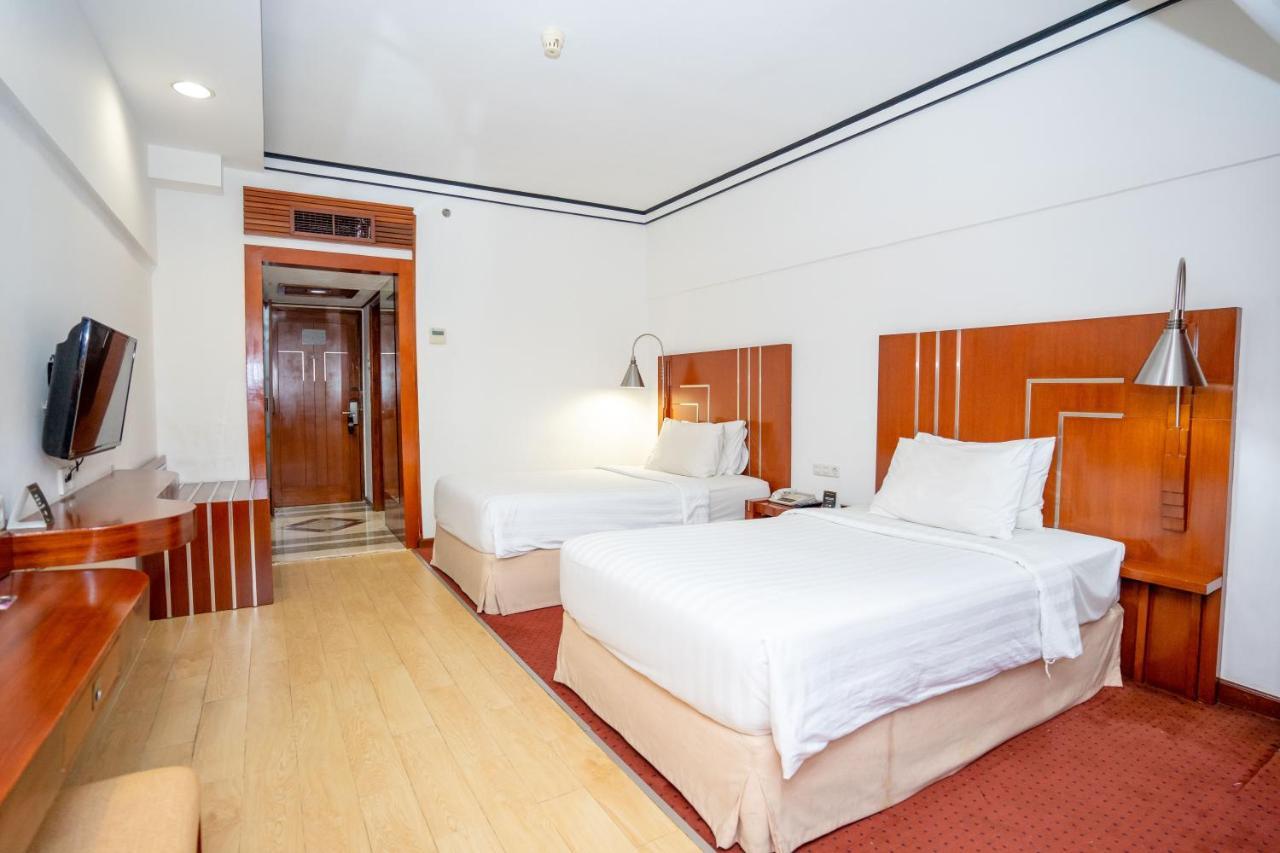 Hotel Savoy Homann Bandung Exterior foto